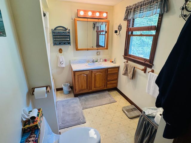 225 Lyndon Heights Drive, Lyndon, VT 05851