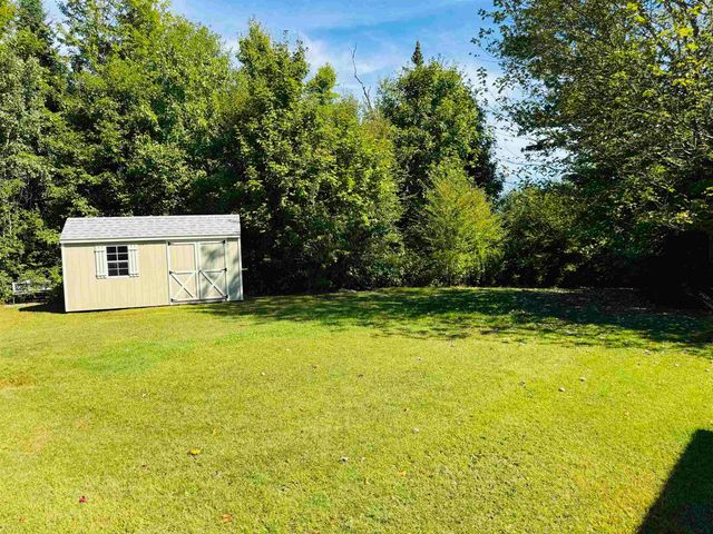 225 Lyndon Heights Drive, Lyndon, VT 05851
