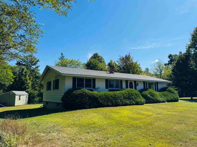 225 Lyndon Heights Drive, Lyndon, VT 05851