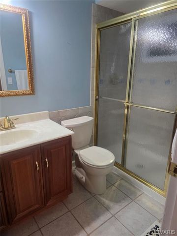 12971 Mayerling Drive, Creve Coeur, MO 63146