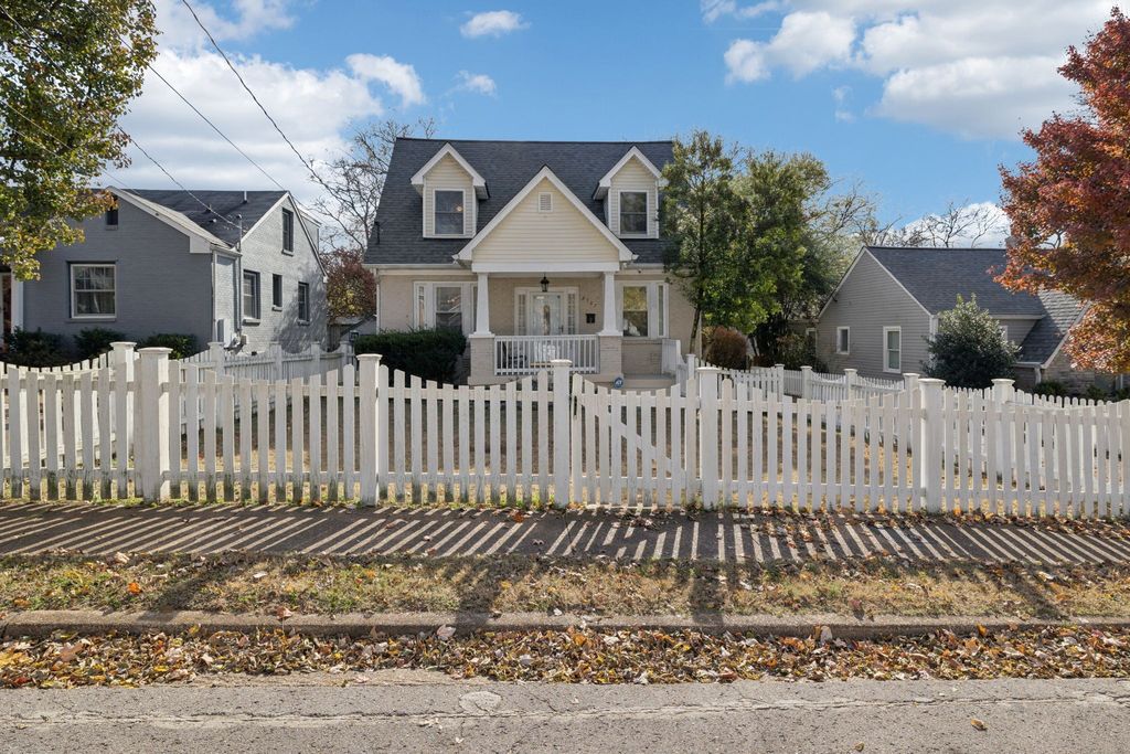 2507 Sunset Pl, Nashville, TN 37212