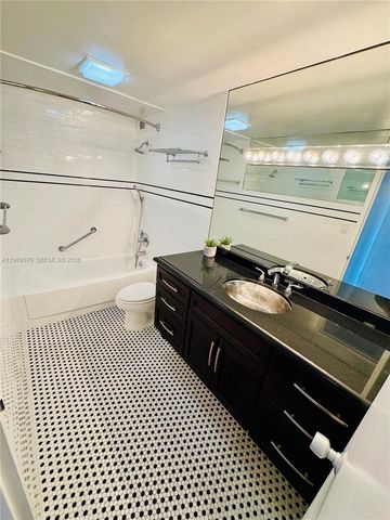 3301 NE 5th Ave 904, Miami, FL 33137