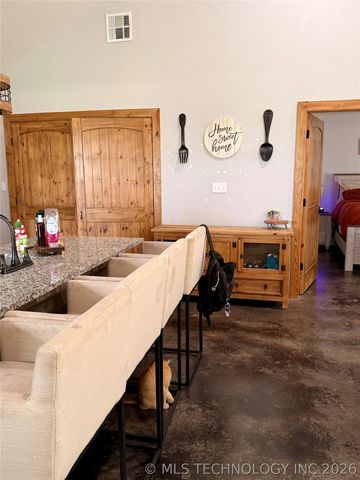 11817 Sandy Acres, Kingston, OK 73439