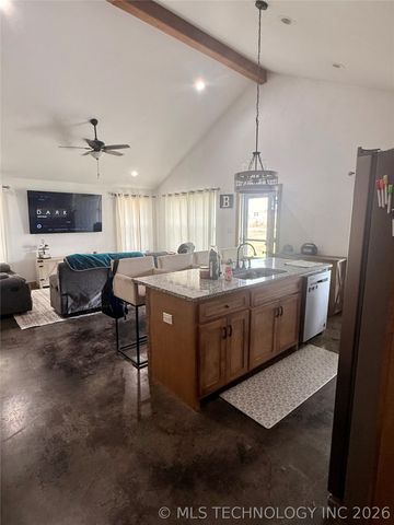 11817 Sandy Acres, Kingston, OK 73439