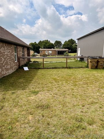 11817 Sandy Acres, Kingston, OK 73439