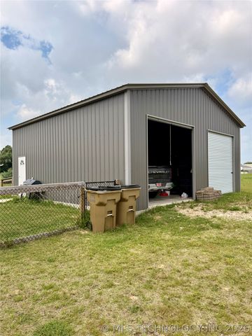 11817 Sandy Acres, Kingston, OK 73439