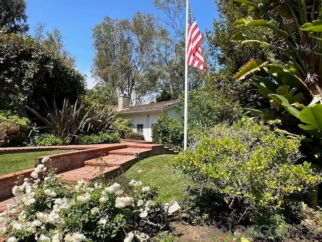 17 Eastfield Dr, Rolling Hills, CA 90274