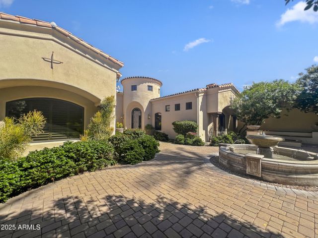 5615 N INVERGORDON Road, Paradise Valley, AZ 85253