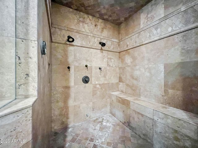 5615 N INVERGORDON Road, Paradise Valley, AZ 85253