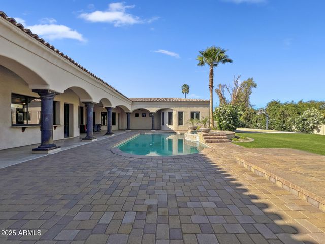 5615 N INVERGORDON Road, Paradise Valley, AZ 85253