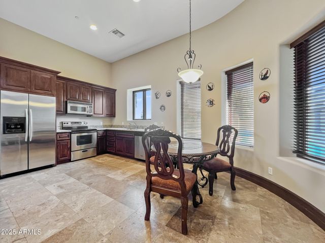 5615 N INVERGORDON Road, Paradise Valley, AZ 85253