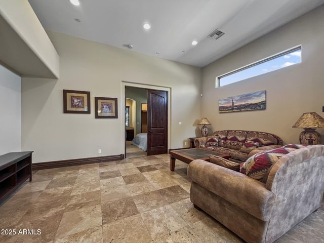 5615 N INVERGORDON Road, Paradise Valley, AZ 85253