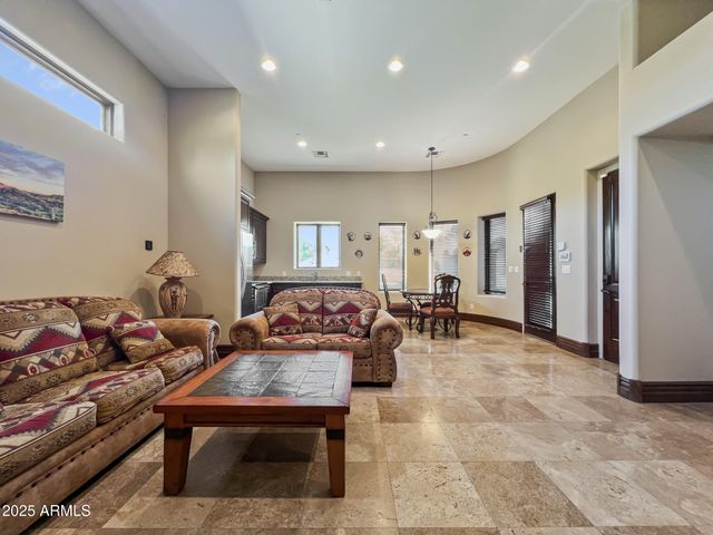 5615 N INVERGORDON Road, Paradise Valley, AZ 85253