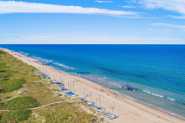 2164 NE 1st Way 102, Boynton Beach, FL 33435