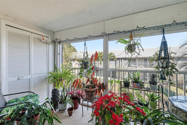 18081 SE Country Club Drive 6-60, Jupiter, FL 33469