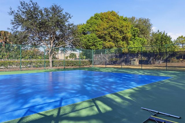 18081 SE Country Club Drive 6-60, Jupiter, FL 33469