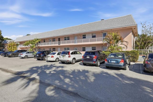 18081 SE Country Club Drive 6-60, Jupiter, FL 33469