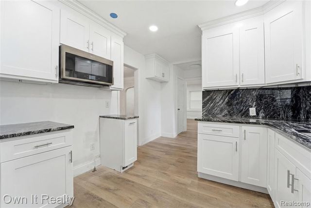 17351 Appoline Street, Detroit, MI 48235