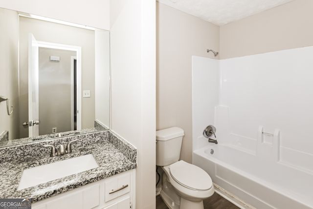 6961 Apache Lane, Riverdale, GA 30274