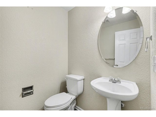 34 Cisne Cir, Brighton, CO 80601