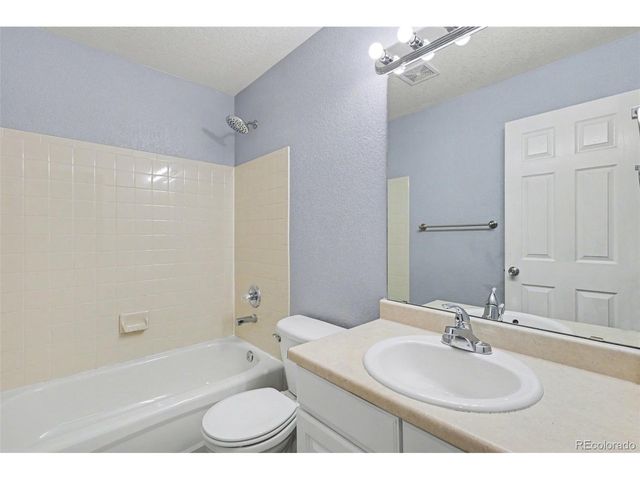 34 Cisne Cir, Brighton, CO 80601