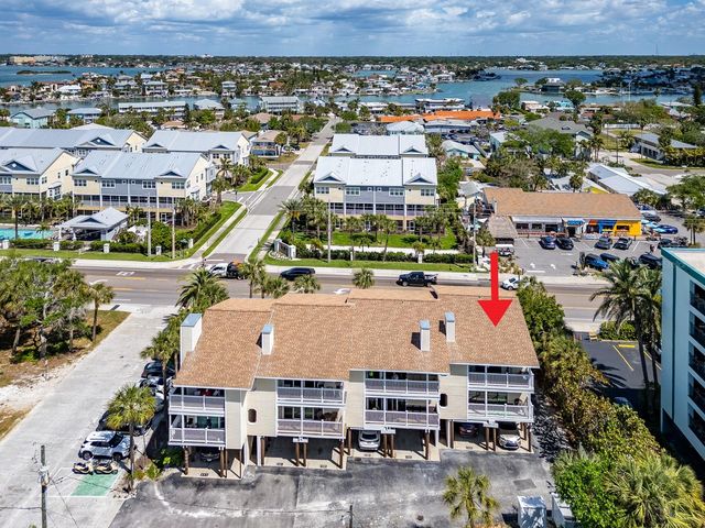 2406 GULF BOULEVARD 204, Indian Rocks Beach, FL 33785
