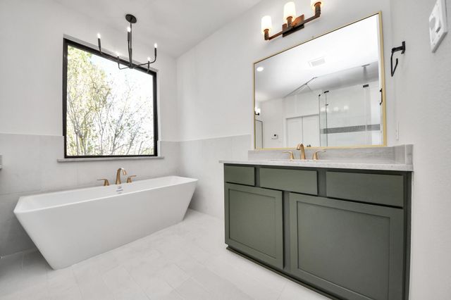 1422 Caywood Lane A, Houston, TX 77055