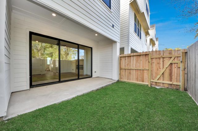 1422 Caywood Lane A, Houston, TX 77055