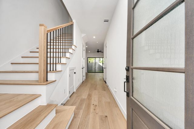 1422 Caywood Lane A, Houston, TX 77055