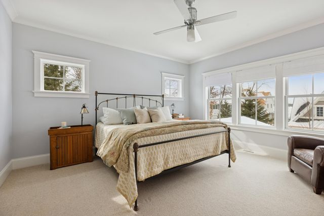 20575 Summerville Road, Deephaven, MN 55331