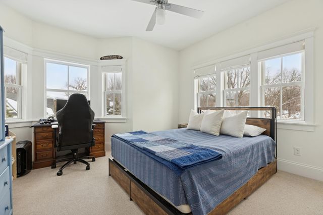 20575 Summerville Road, Deephaven, MN 55331