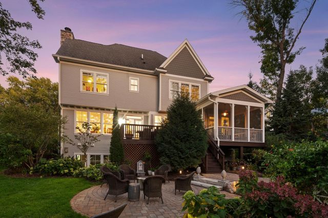 20575 Summerville Road, Deephaven, MN 55331