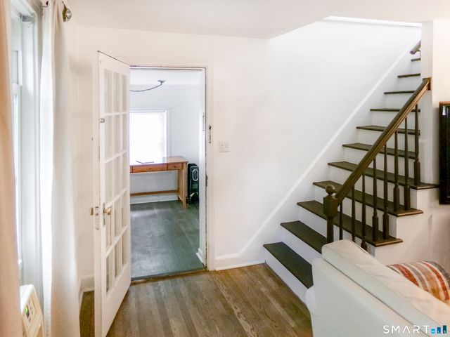20 Lone Oak Avenue, Waterbury, CT 06710