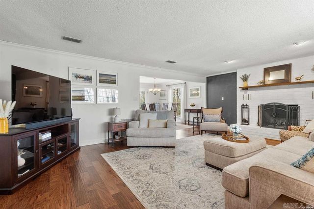 105 Rolling Acres Court, Pearcy, AR 71964