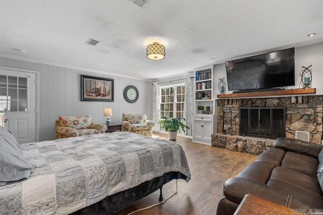 105 Rolling Acres Court, Pearcy, AR 71964