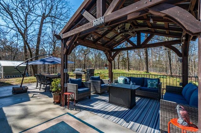 105 Rolling Acres Court, Pearcy, AR 71964