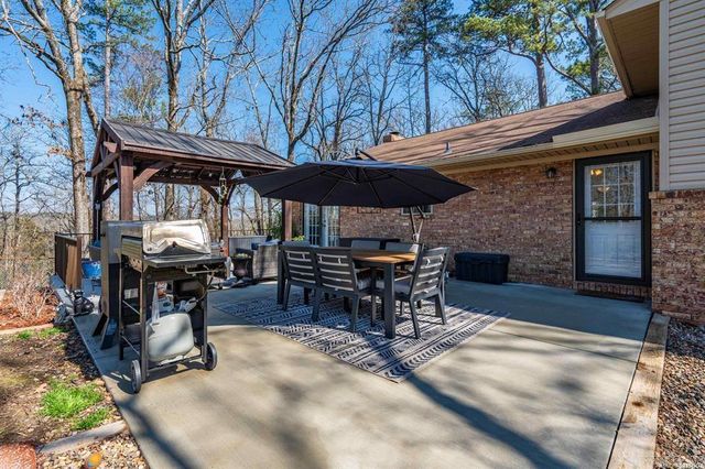 105 Rolling Acres Court, Pearcy, AR 71964