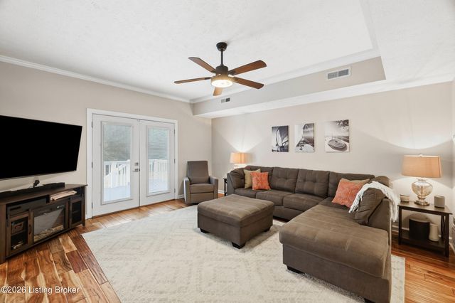 14417 Spring Dr, Prospect, KY 40059