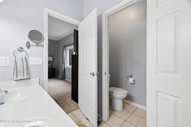 14417 Spring Dr, Prospect, KY 40059