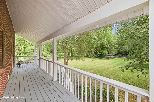 14417 Spring Dr, Prospect, KY 40059