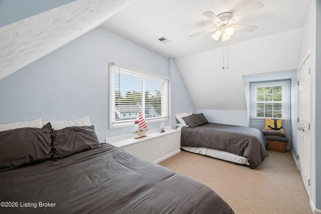 14417 Spring Dr, Prospect, KY 40059