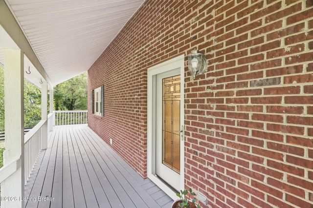 14417 Spring Dr, Prospect, KY 40059