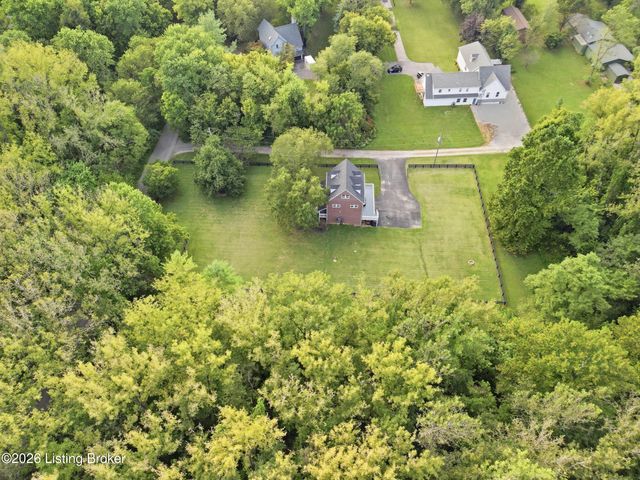 14417 Spring Dr, Prospect, KY 40059