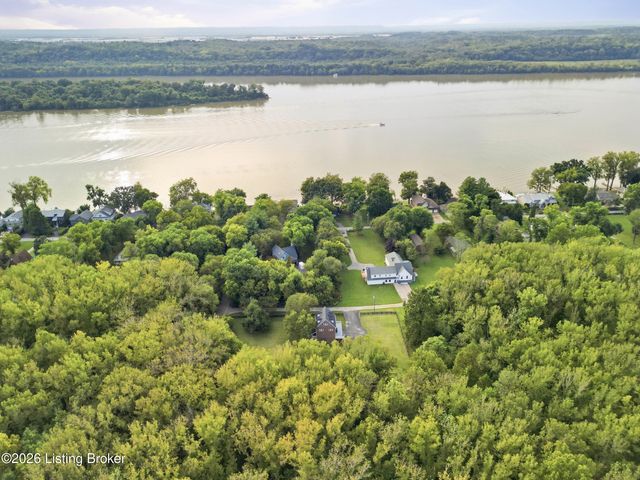 14417 Spring Dr, Prospect, KY 40059