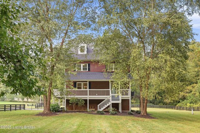 14417 Spring Dr, Prospect, KY 40059