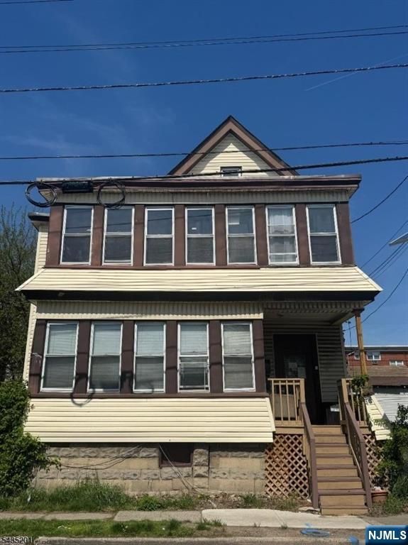 53 Washington Avenue, Irvington, NJ 07111