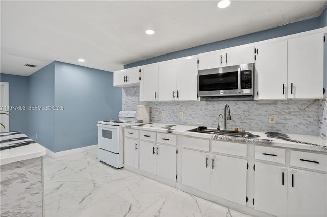 1318 13th Street, West Palm Beach, FL 33401