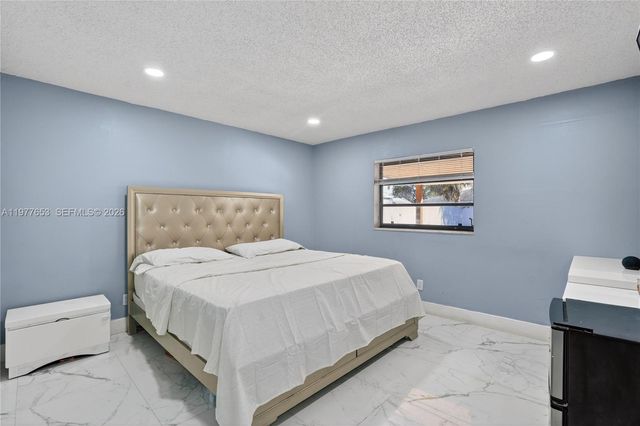 1318 13th Street, West Palm Beach, FL 33401