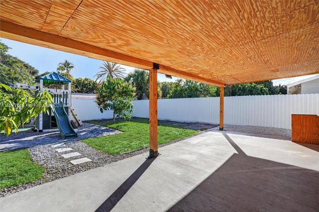 1318 13th Street, West Palm Beach, FL 33401