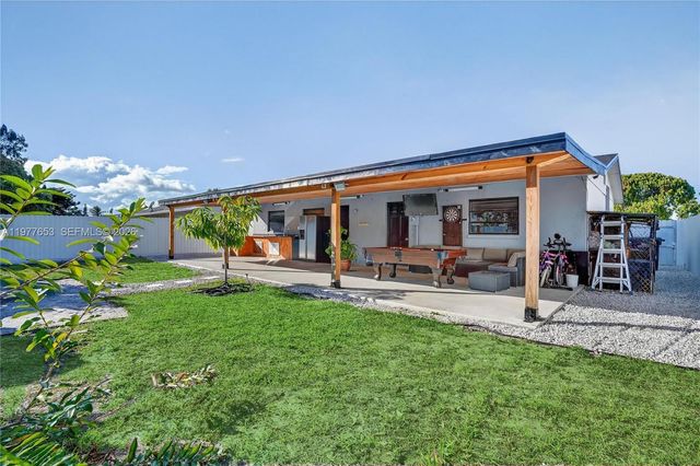 1318 13th Street, West Palm Beach, FL 33401